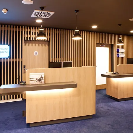 Express - Olympiapark By Ihg 3*