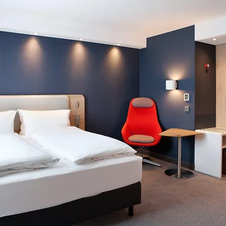 Express - Olympiapark By Ihg Munich