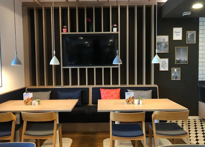 Express - Olympiapark By Ihg Munich