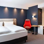 Express - Olympiapark By Ihg Hotel Munique