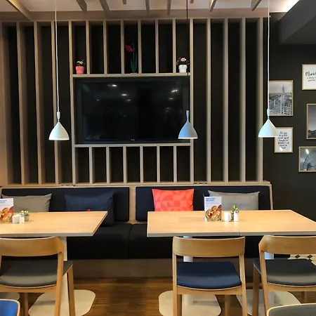 Express - Olympiapark By Ihg Мюнхен