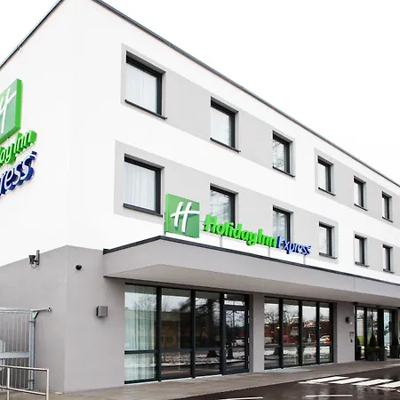 Hotel Express - Olympiapark By Ihg 3*