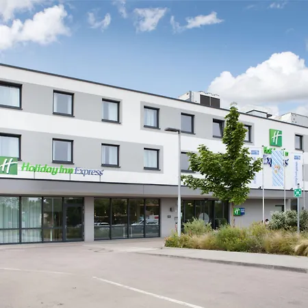 Hotel Express - Olympiapark By Ihg Monaco di Baviera