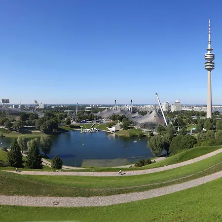 Express - Olympiapark By Ihg 3*