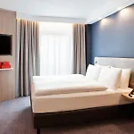 Express - Olympiapark By Ihg מלון מינכן