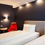 Express - Olympiapark By Ihg 3* מינכן
