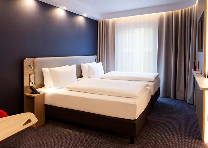 Express - Olympiapark By Ihg 3*