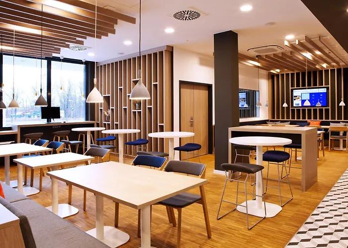 Express - Olympiapark By Ihg 3*
