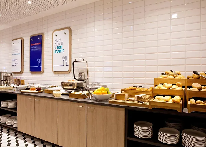 Express - Olympiapark By Ihg Hotel 3*