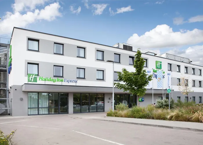 Hotel Express - Olympiapark By Ihg
