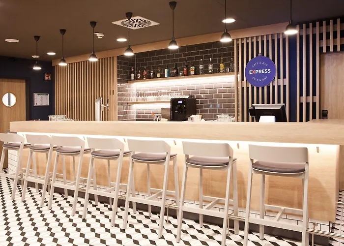 Express - Olympiapark By Ihg Hotel 3*