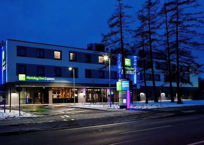 Express - Olympiapark By Ihg فندق 3*