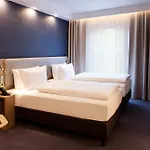 Express - Olympiapark By Ihg 3*