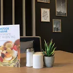 מלון Express - Olympiapark By Ihg